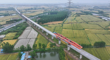 寧淮城際鐵路淮安段架梁完成